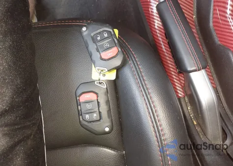 2021 Jeep Wrangler Unlimited Rubicon 4X4 из США, поврежденный, VIN 1C4HJXFN0MW648257